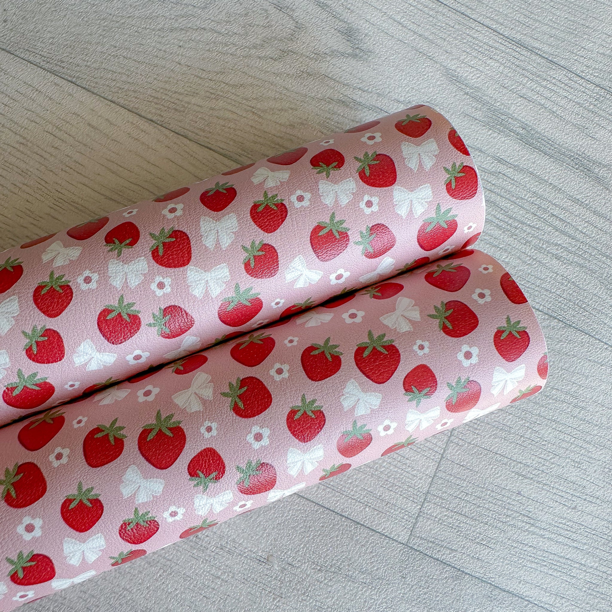 Bow Strawberry Leatherette